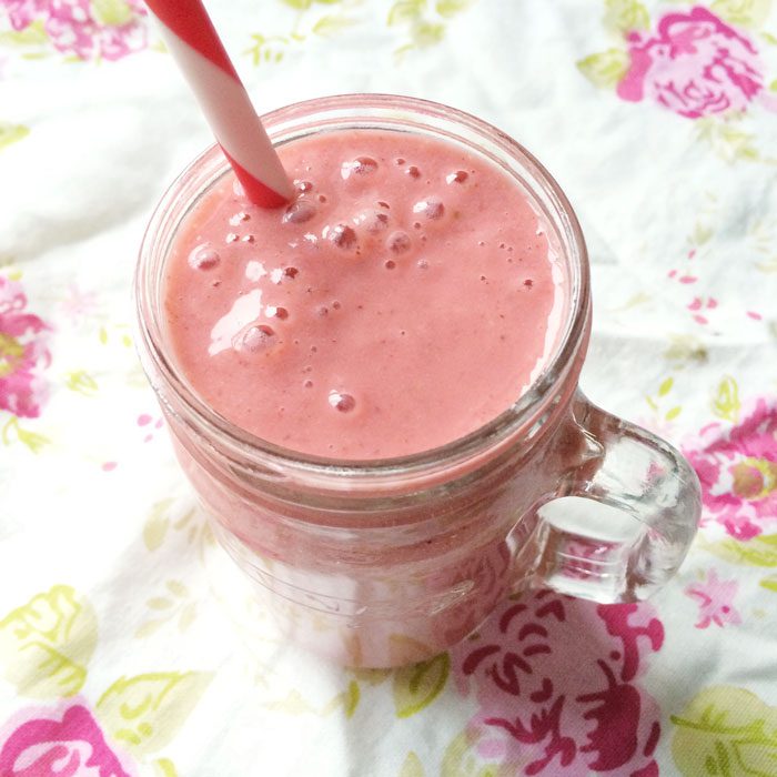 Strawberry almond butter smoothie