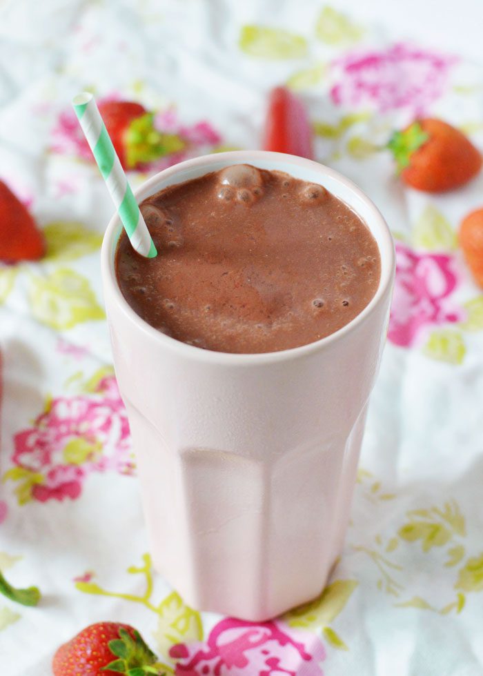 Chilli chocolate strawberry smoothie 1