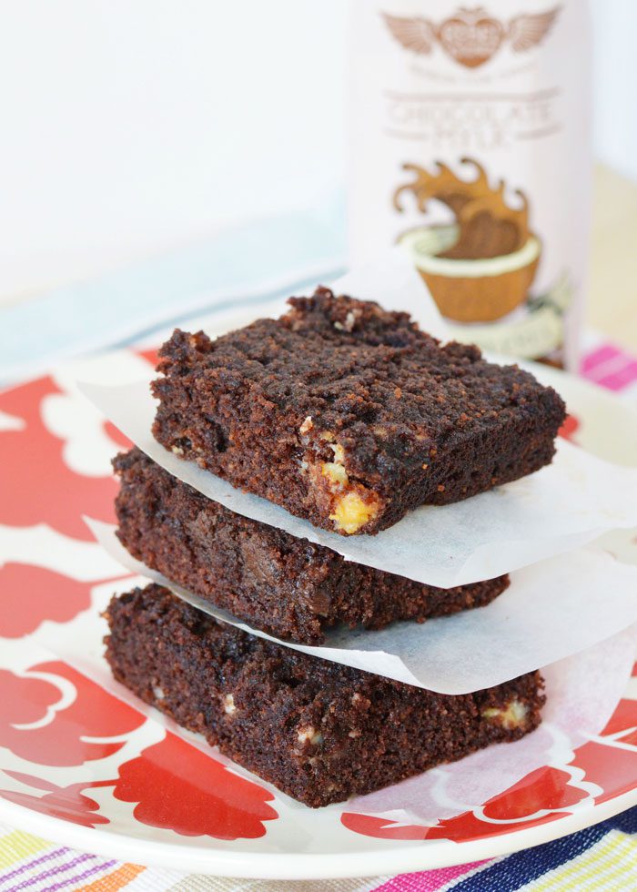 Choc chunk cake bars 4