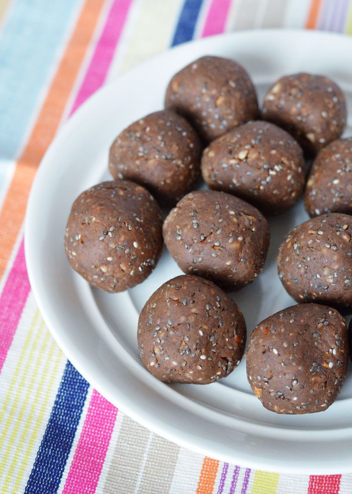 Chocolate protein balls