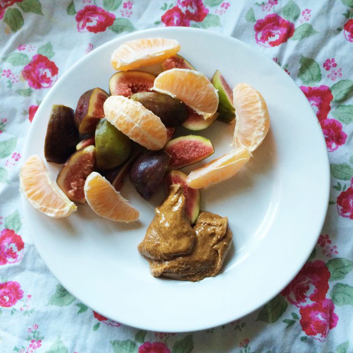 Fig and clemintine with almond butter