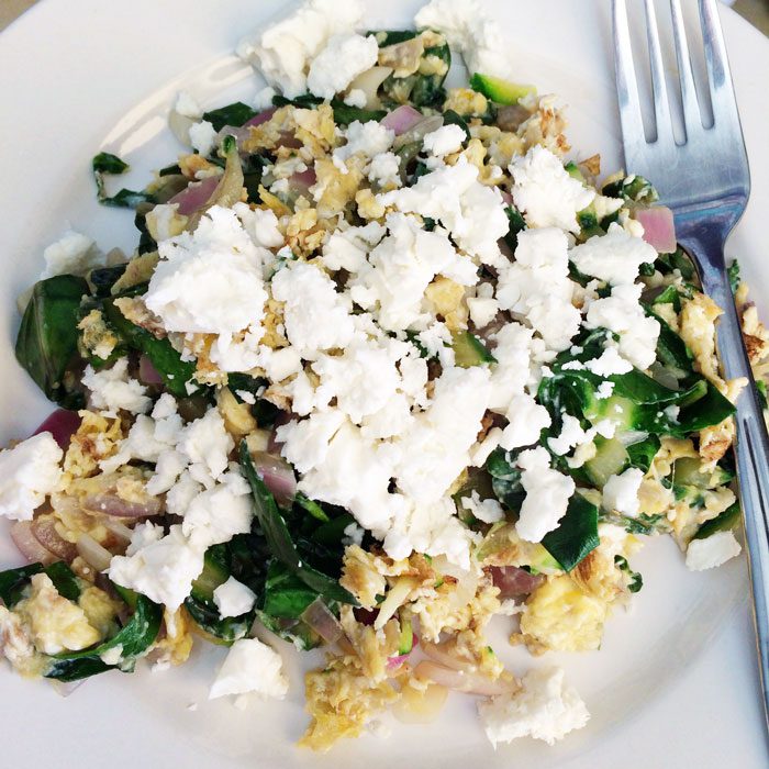 Veggie scramble with feta