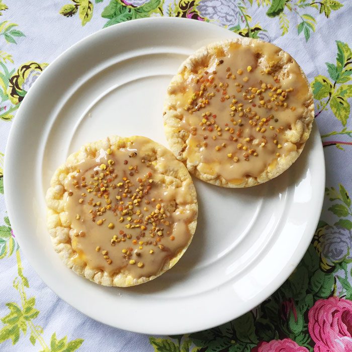 Corn cakes with tahini and honey