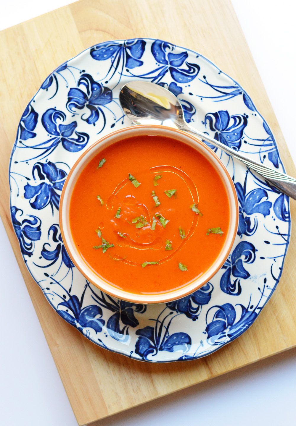 Butternut, roasted red pepper and chilli soup recipe