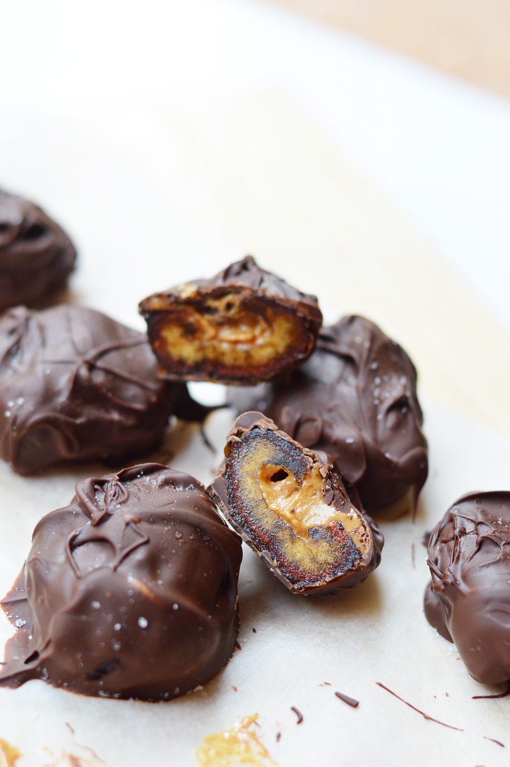 Choc covered pb stuffed dates 1