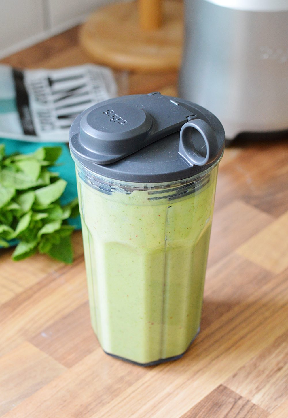 apple green smoothie recipe