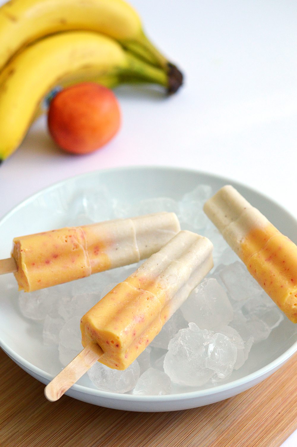 Banana nectarine and yoghurt ice lollies 1