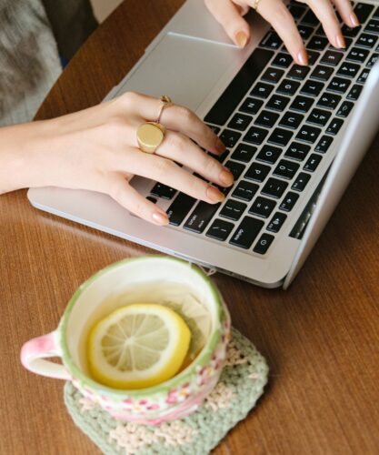How to Create Content That Attracts Coaching Clients and Builds Know, Like, and Trust