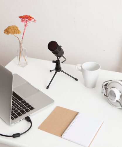 Overcoming Visibility Fears: How to Feel Confident Promoting Your Coaching Business